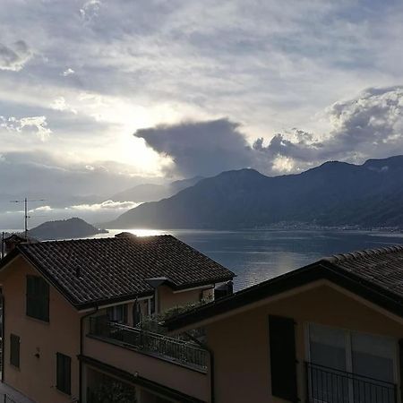 Vista Lago Panoramica Colonno 외부 사진